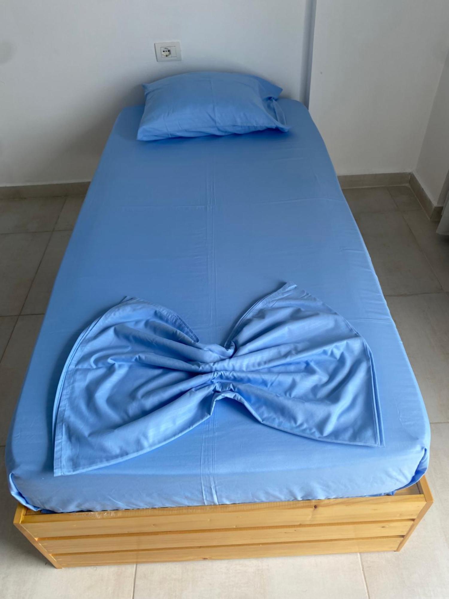 Eleni'S Holiday Rooms Himara Kültér fotó